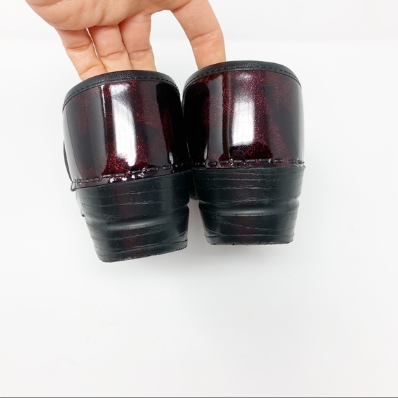 Sanita | Sparkle Patent Leather Professional Clogs - Picture 6 of 8